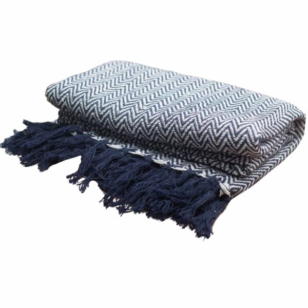 bG9jYWw6Ly9tZWRpYS8xRy9HQy82MFIzMEMxRzZSV0tHQzFHLzE0MDBlODE2LmpwZWc.jpg Boho Comfort Plaid - Marineblauw Zigzag